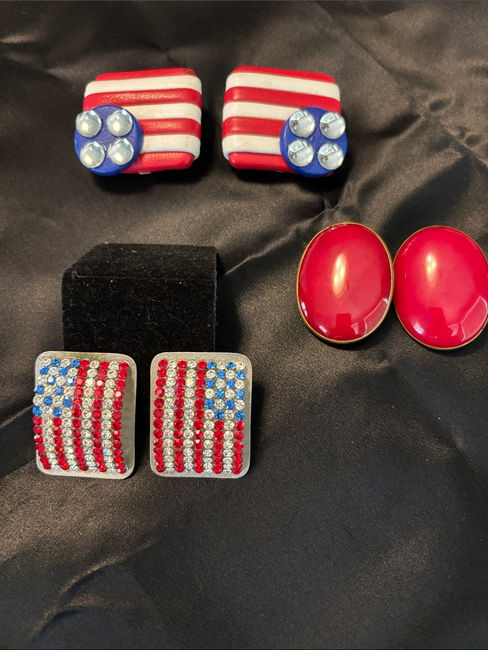 Source Unknown Red, White, Blue and Red Oval Earrings Collection